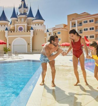 Best family hotels in Tenerife - Bahia Principe Fantasia Tenerife