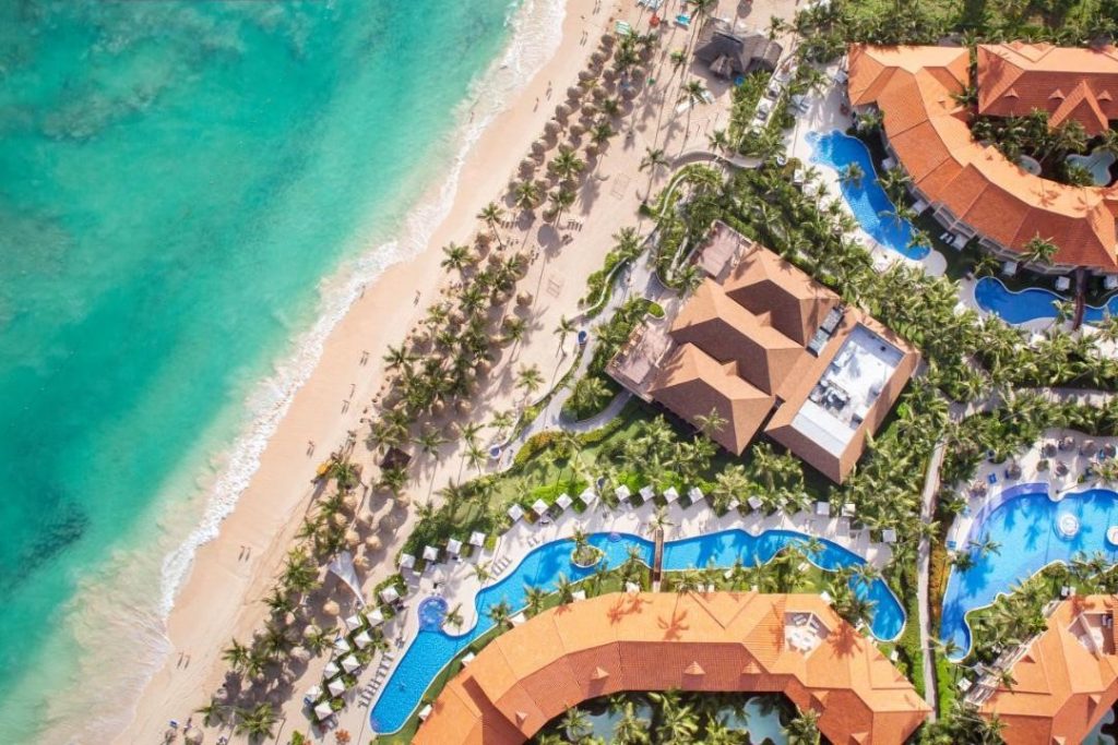 Majestic Elegance Punta Cana family friendly all inclusive resort