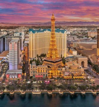 Paris Las Vegas Hotel & Casino - Best family hotels in Las Vegas